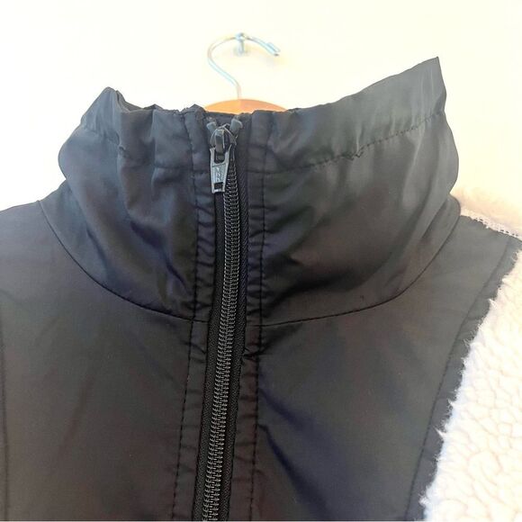 Ena Pelly PIA Faux Fur Shearling Bomber Jacket Cream and Black NWT Sz 6 - Picture 10 of 15